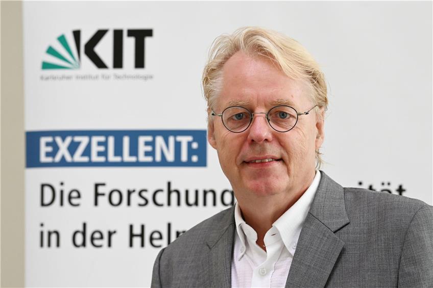 Am 1. Oktober tritt der neue KIT-Präsident sein Amt an. Foto: Uli Deck/dpa