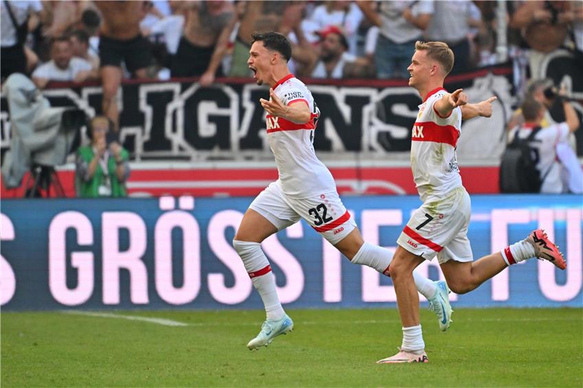 Beim 5:1 gegen Dortmund bereitete Maximilian Mittelstädt (r.) zuletzt die ersten beiden Stuttgarter Tore vor. Foto: Jan-Philipp Strobel/dpa