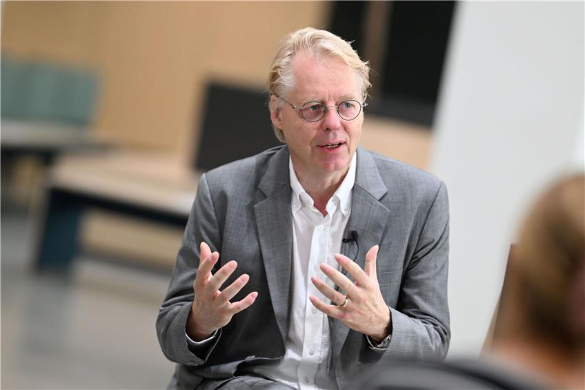 Jan Hesthaven will die Universität internationaler ausrichten. Foto: Uli Deck/dpa